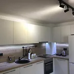 Apartamento Bright, Comfortable And Cozy Burgas