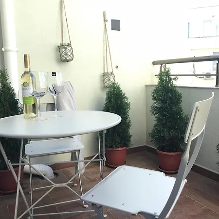 Διαμέρισμα Bright, Comfortable And Cozy *