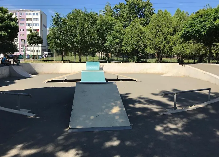 Апартамент Bright, Comfortable And Cozy *